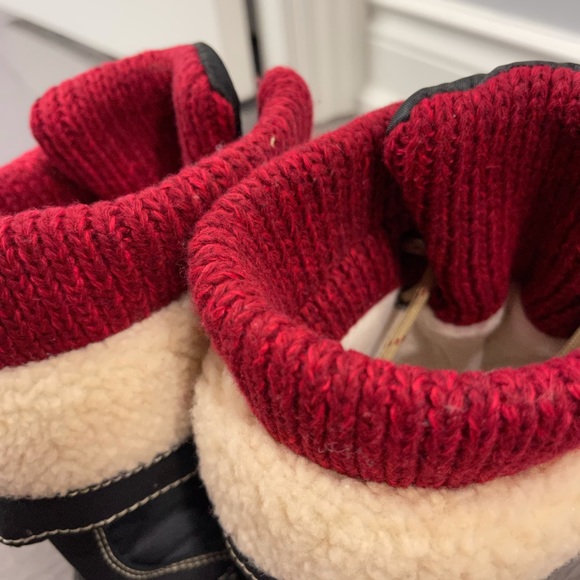 Storm Winter Boots - Picture 3 of 5